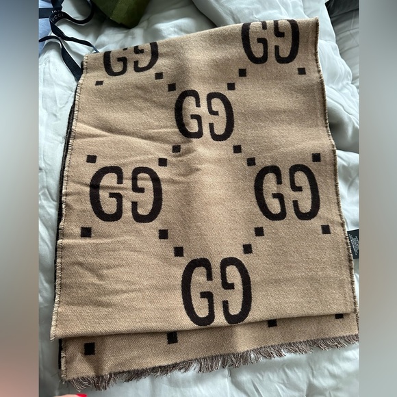 𝐆𝐆 𝐰𝐨𝐨𝐥 𝐣𝐚𝐜𝐪𝐮𝐚𝐫𝐝 𝐬𝐜𝐚𝐫𝐟 𝐩𝐞𝐫𝐟𝐞𝐜𝐭 🎁🎄 - Picture 6 of 7